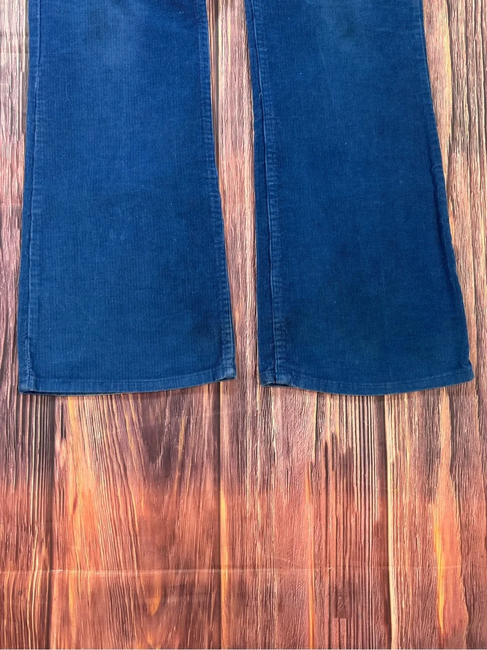 Vintage Levis 646 Corduroy Pants Mens 36x34 White Tab Bell‎ Bottom flared 70s